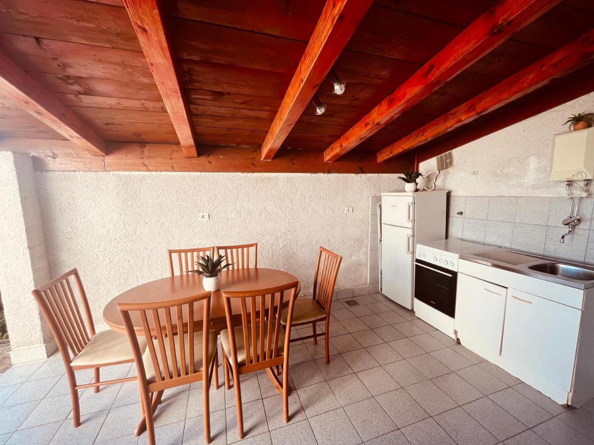 Lea Apartment Lucija Kültér fotó